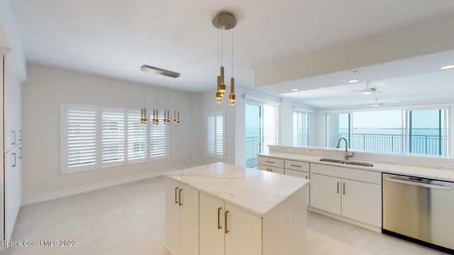 1465 S Harbor City Boulevard 801, Melbourne, FL 32901