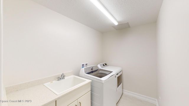 1465 S Harbor City Boulevard 801, Melbourne, FL 32901