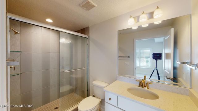 1465 S Harbor City Boulevard 801, Melbourne, FL 32901