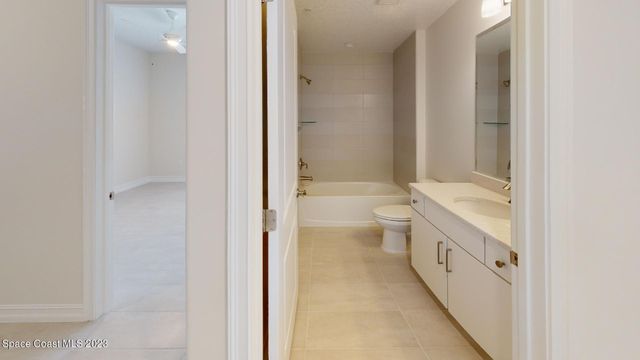 1465 S Harbor City Boulevard 801, Melbourne, FL 32901