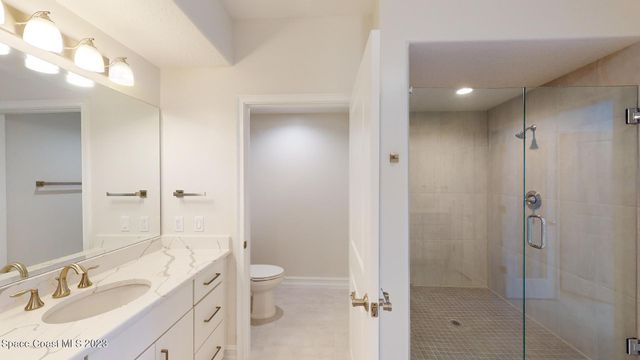 1465 S Harbor City Boulevard 801, Melbourne, FL 32901