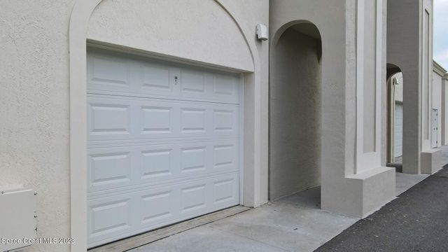 1465 S Harbor City Boulevard 801, Melbourne, FL 32901