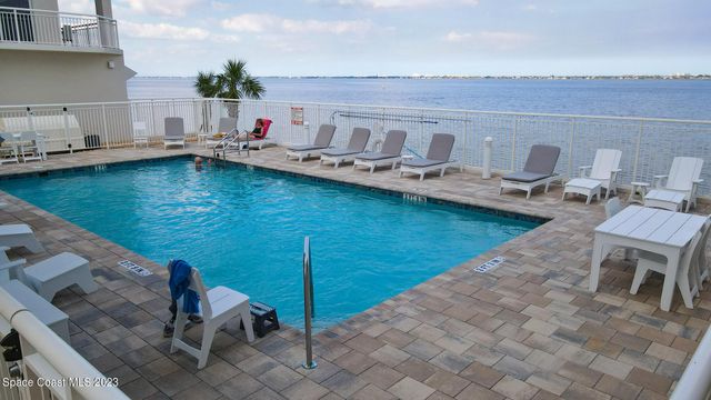 1465 S Harbor City Boulevard 801, Melbourne, FL 32901