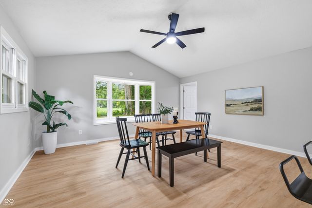 815 W Vinyard Street, Anderson, IN 46011