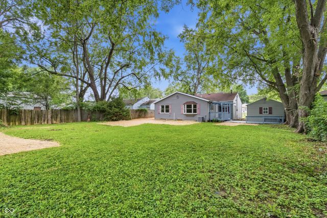 815 W Vinyard Street, Anderson, IN 46011