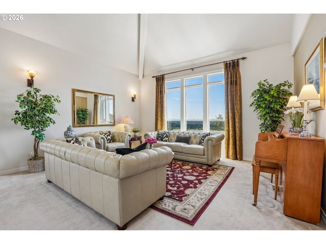 11904 Sw VIEWCREST Ct, Tigard, OR 97224