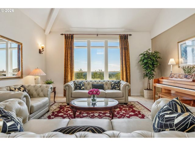 11904 Sw VIEWCREST Ct, Tigard, OR 97224