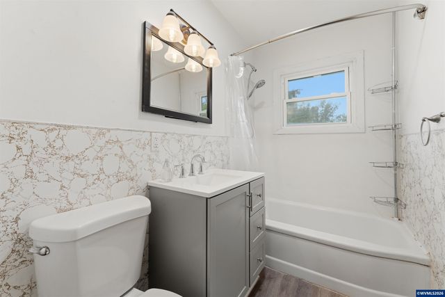 278 Draper St NE, Salem, OR 97301