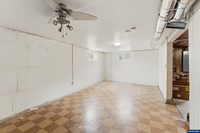 278 Draper St NE, Salem, OR 97301