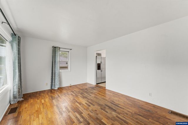 278 Draper St NE, Salem, OR 97301