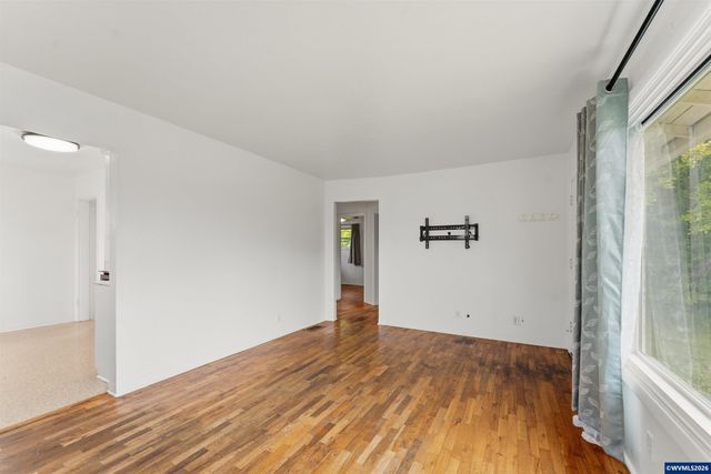 278 Draper St NE, Salem, OR 97301