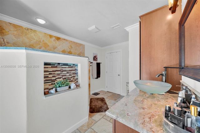 19901 Pine Echo, North Fort Myers, FL 33917