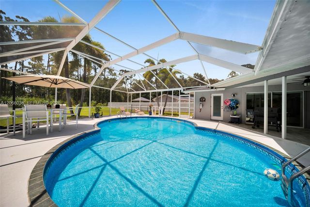 19901 Pine Echo, North Fort Myers, FL 33917