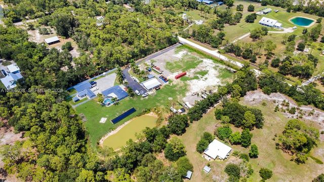 19901 Pine Echo, North Fort Myers, FL 33917
