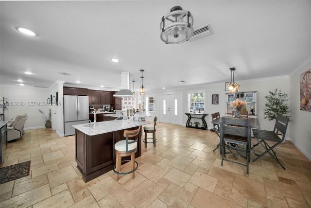 19901 Pine Echo, North Fort Myers, FL 33917