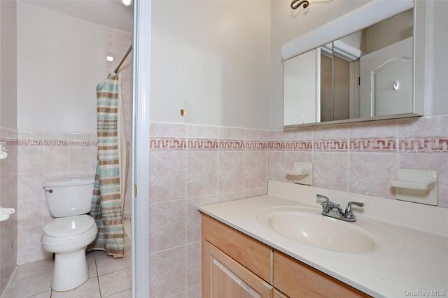 11 Laura Place 2, Spring Valley, NY 10977