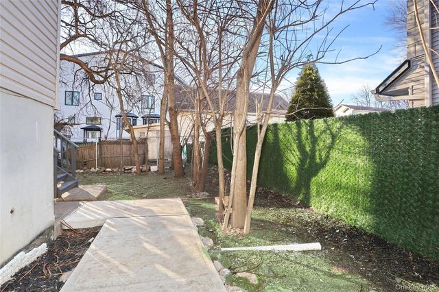 11 Laura Place 2, Spring Valley, NY 10977