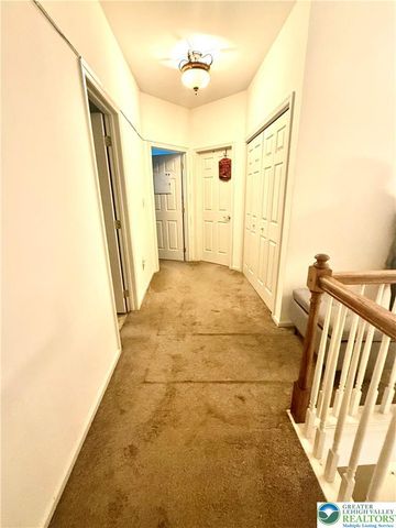 50 Hillside Court, Easton, PA 18045
