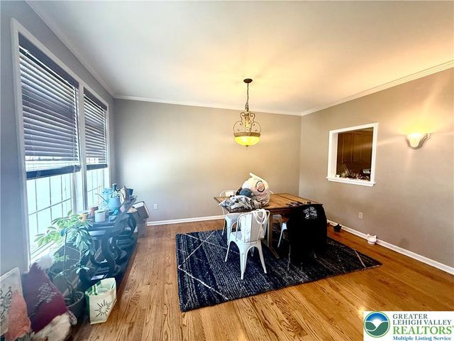 50 Hillside Court, Easton, PA 18045