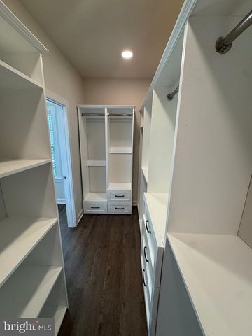 3775 MAYORS WAY, Fairfax, VA 22030