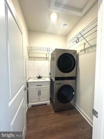 3775 MAYORS WAY, Fairfax, VA 22030