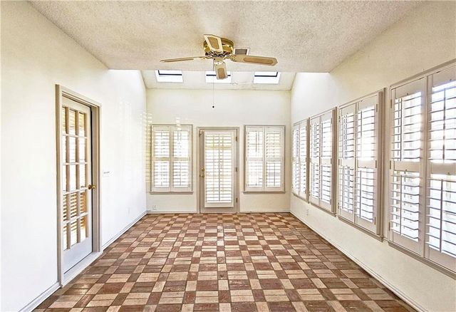 940 Bridgegate NE Drive, Marietta, GA 30068