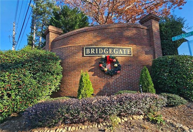 940 Bridgegate NE Drive, Marietta, GA 30068