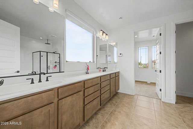 5844 W MAUNA LOA Lane, Glendale, AZ 85306