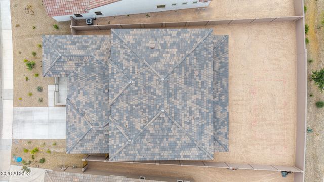 5844 W MAUNA LOA Lane, Glendale, AZ 85306
