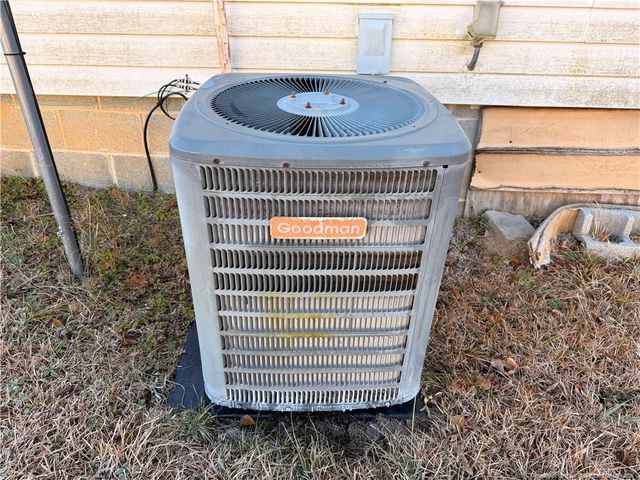 631 Bethel Baptist Road, Spring Lake, NC 28390