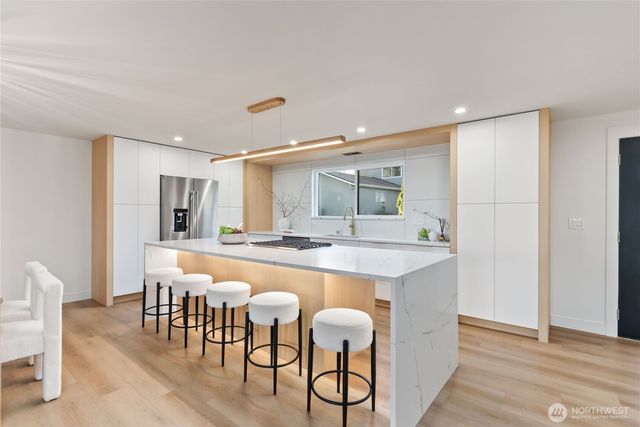 508 S 145th St, Burien, WA 98168