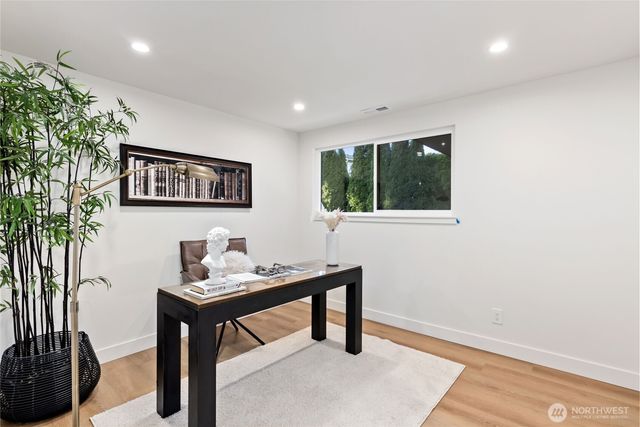 508 S 145th St, Burien, WA 98168