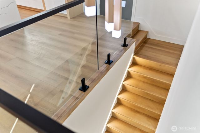 508 S 145th St, Burien, WA 98168