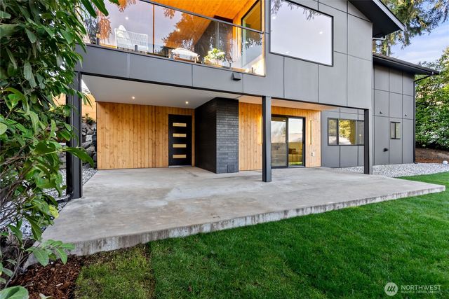 508 S 145th St, Burien, WA 98168