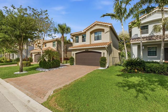 13769 Moss Agate Avenue, Delray Beach, FL 33446