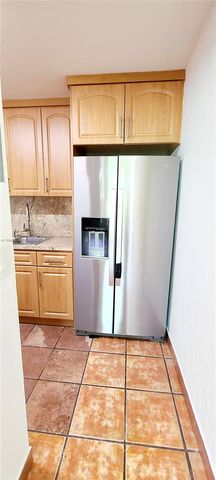 9410 Live Oak Place 109, Davie, FL 33324