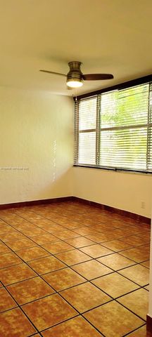 9410 Live Oak Place 109, Davie, FL 33324