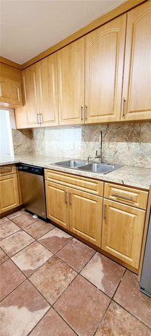 9410 Live Oak Place 109, Davie, FL 33324