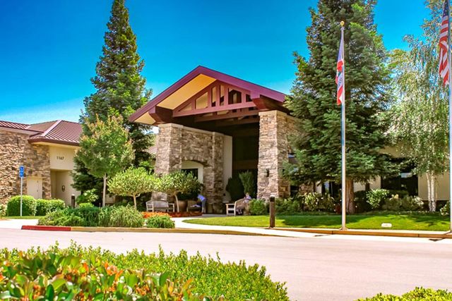 886 Meadowhill Ct, Lincoln, CA 95648