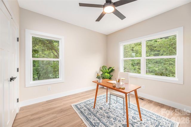 33 Elkwood Avenue, Asheville, NC 28804