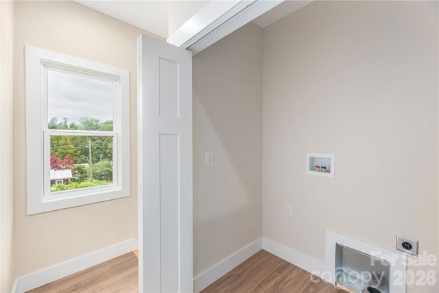 33 Elkwood Avenue, Asheville, NC 28804