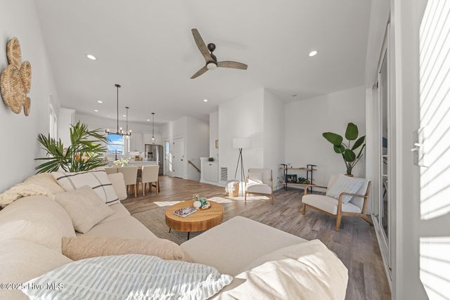 906 Saint Joseph Street Unit 1, Carolina Beach, NC 28428