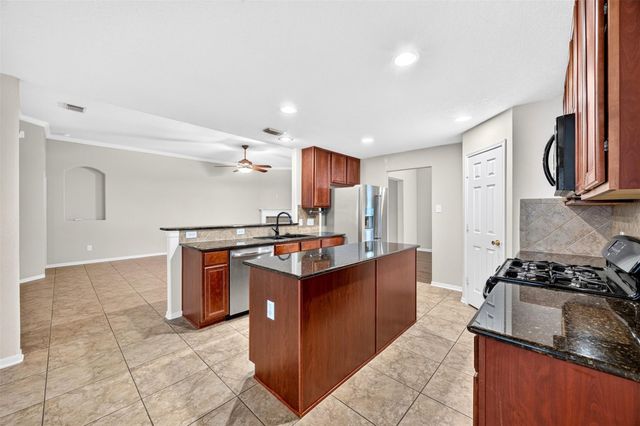 18631 Cypress Lake Village Drive, Cypress, TX 77429