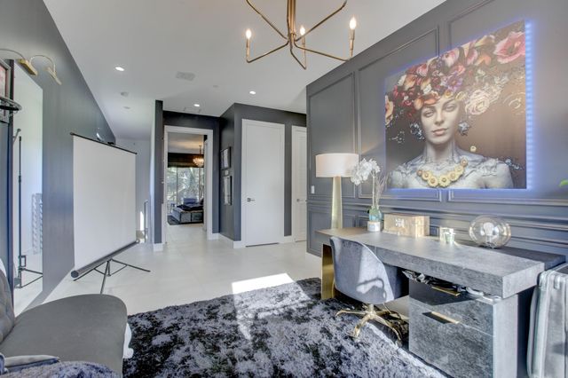 1045 NE 18th Avenue 106, Fort Lauderdale, FL 33304