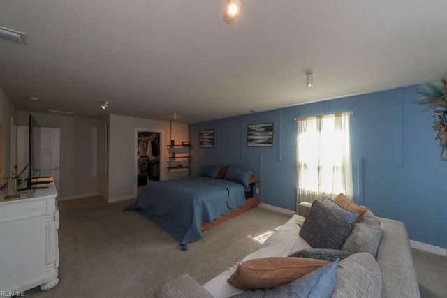 221 Terrywood DR, Suffolk, VA 23434
