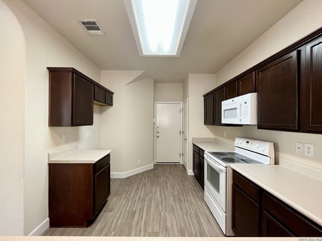 6739 Biscay Bay, San Antonio, TX 78249