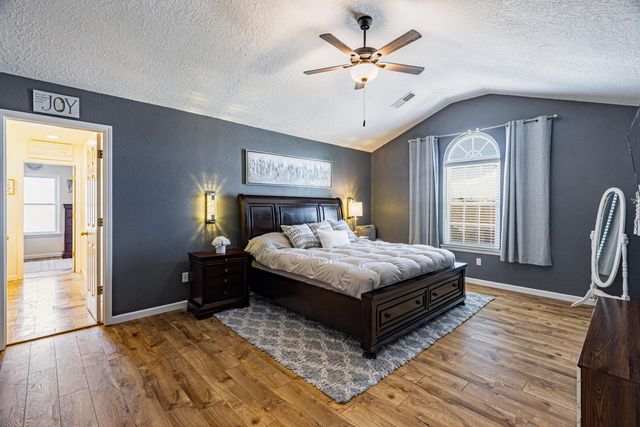 8748 Springhill Drive NW, Albuquerque, NM 87114
