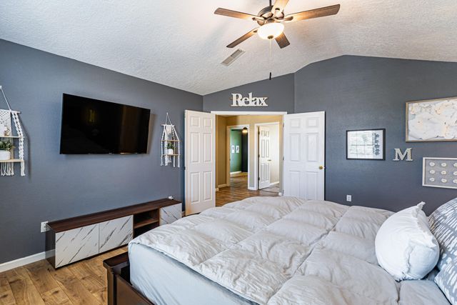 8748 Springhill Drive NW, Albuquerque, NM 87114