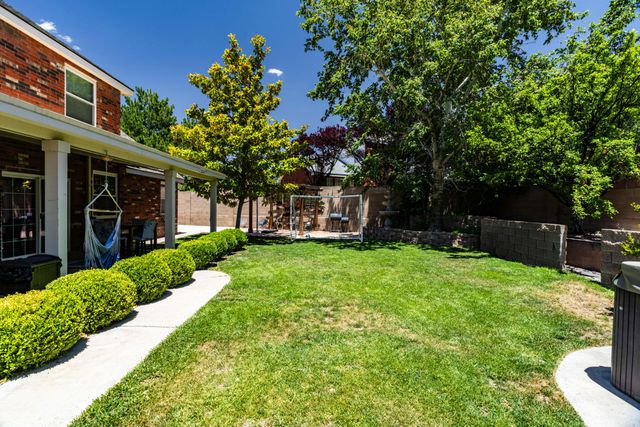 8748 Springhill Drive NW, Albuquerque, NM 87114