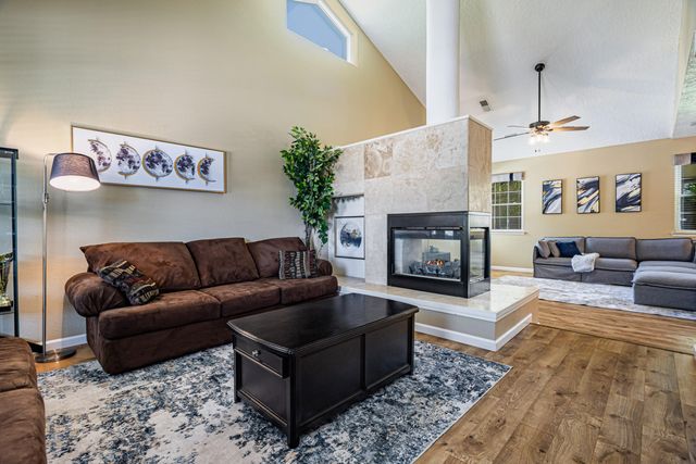 8748 Springhill Drive NW, Albuquerque, NM 87114